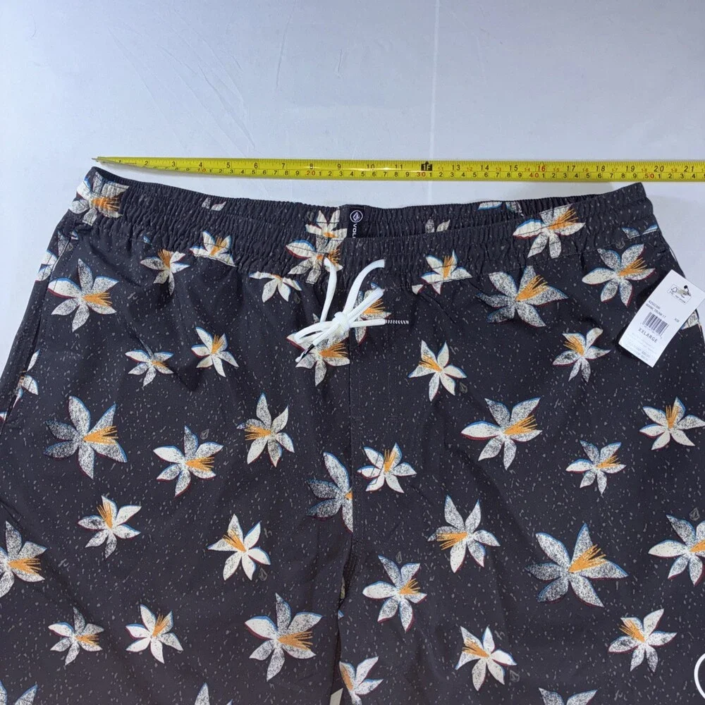 Volcom Manic Swim Trunks‎ Floral Pattern Men’s XXL NWT